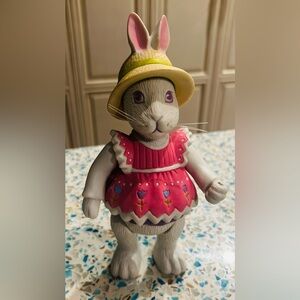 Dept 56 Porcelain Bisque Jointed Moveable Mandy Easter Bunny Rabbit 1984.